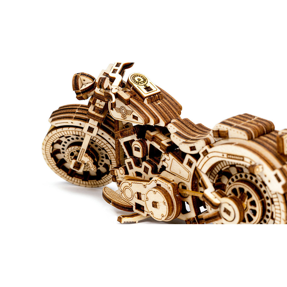 REVELL TINY ADVENTURES 1/13 CRUISER V-TWIN WOODEN MODEL KIT