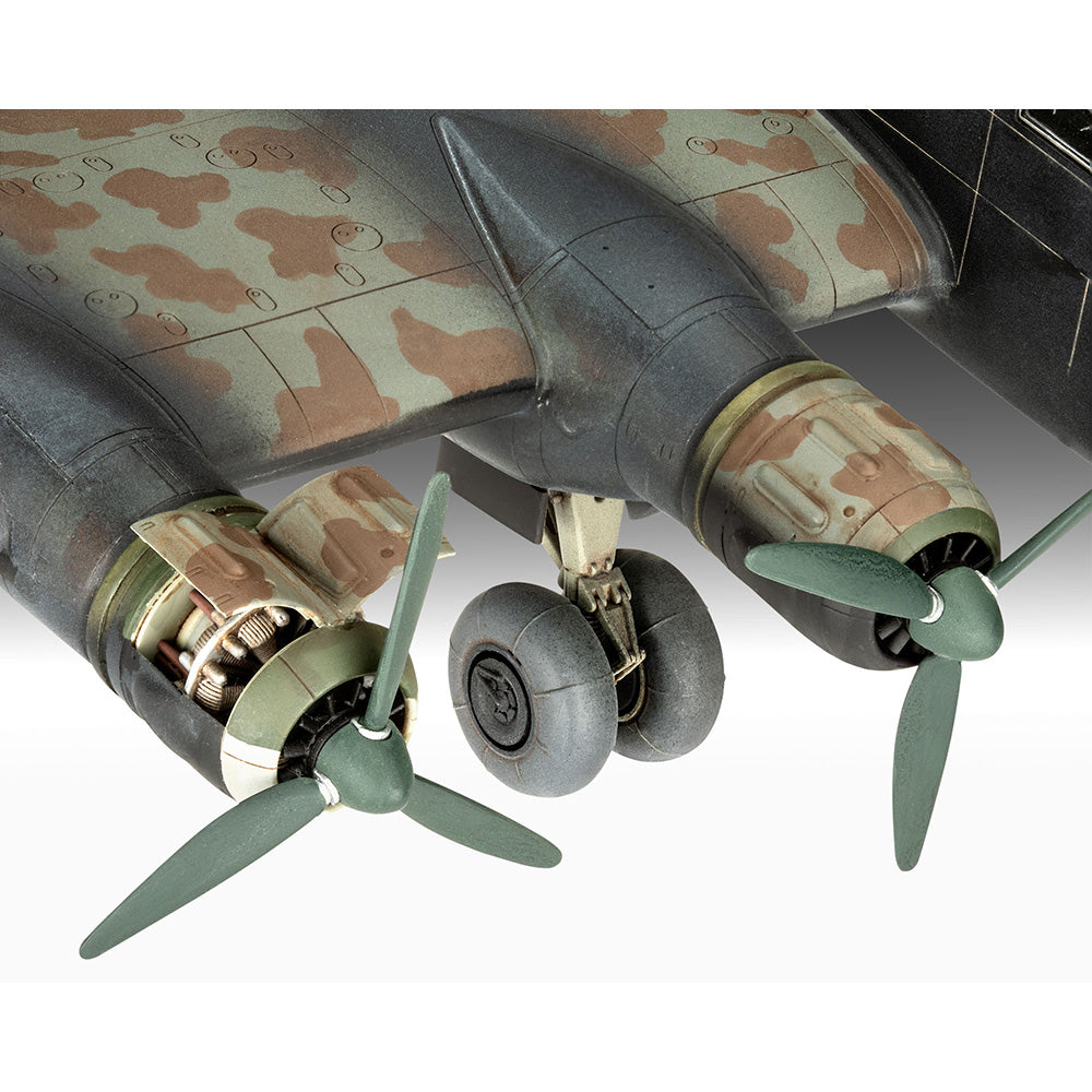 REVELL 1/72 JUNKERS JU290A-5 "SEEADLER"