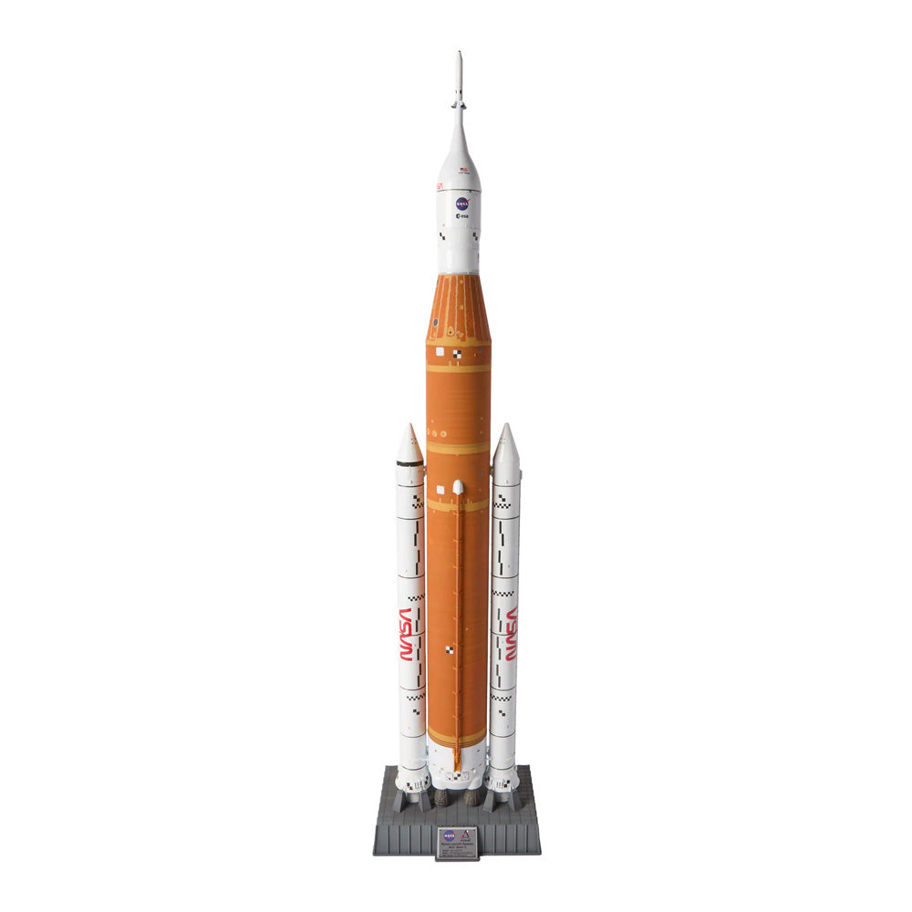 REVELL 1/144 NASA ARTEMIS SPACE LAUNCH SYSTEM (SLS)