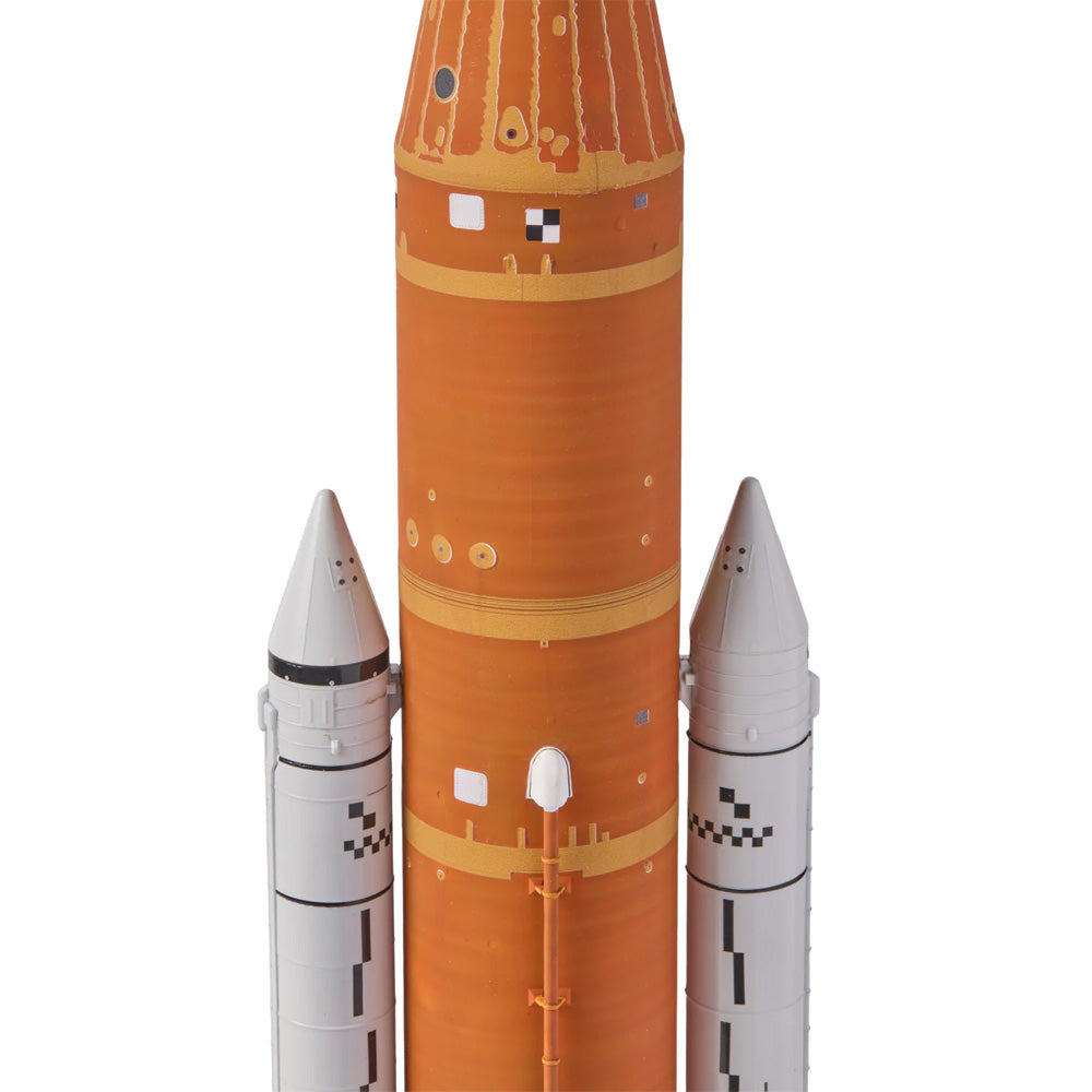 REVELL 1/144 NASA ARTEMIS SPACE LAUNCH SYSTEM (SLS)