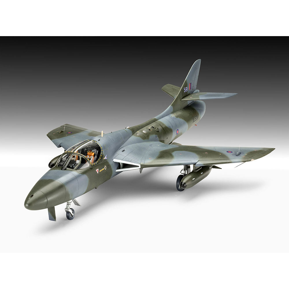 REVELL 1/32 HAWKER HUNTER T.7/T.7A