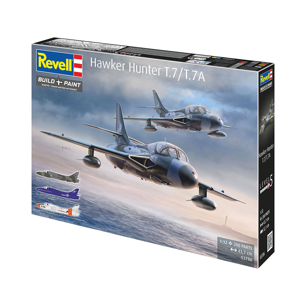 REVELL 1/32 HAWKER HUNTER T.7/T.7A