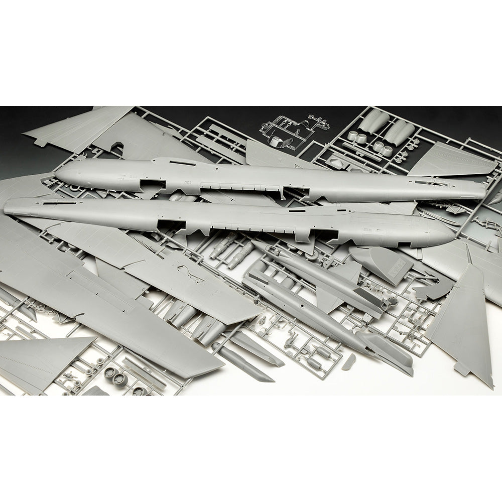 REVELL 1/72 NB-52 AND X-15 - PLATINUM EDITION
