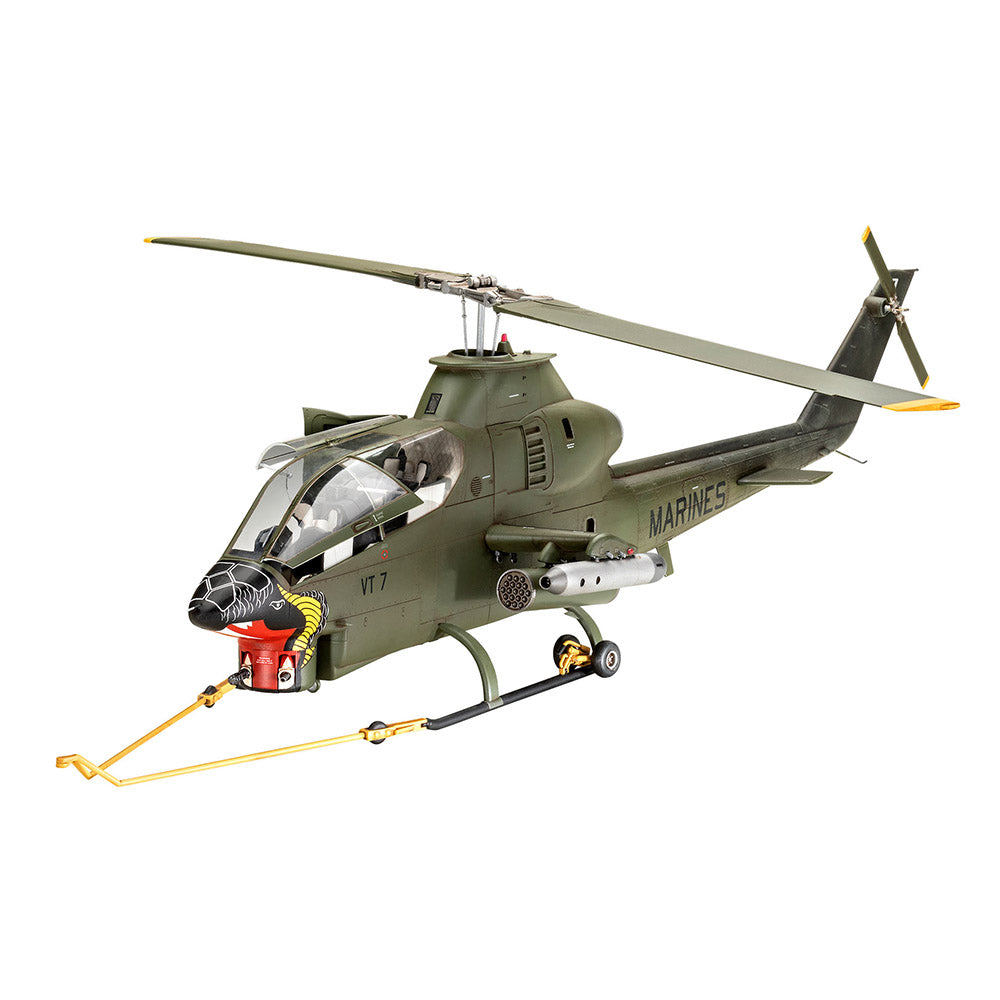 REVELL 1/32 BELL AH-1G COBRA