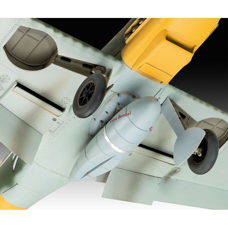 REVELL 1/32 MESSERSCHMITT BF109 G-2/4