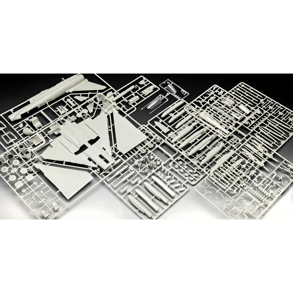 REVELL 1/48 EUROFIGHTER TYPHOON BARON SPIRIT