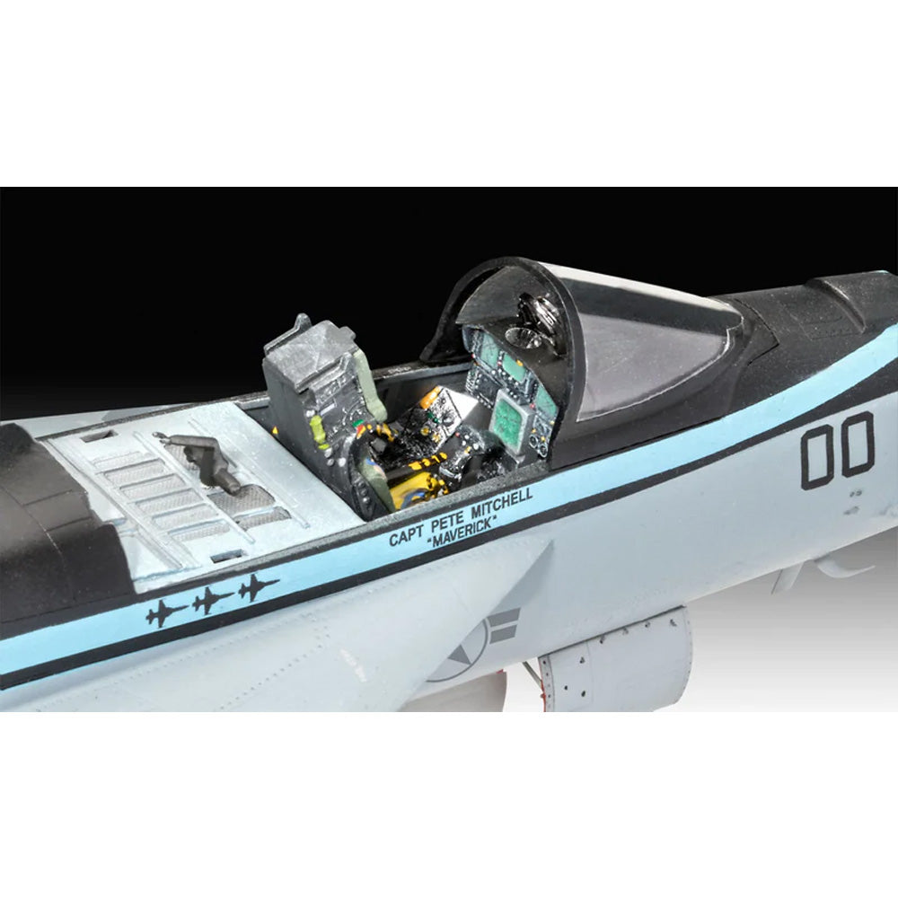 REVELL 1/48 MAVERICKS F-A-18E SUPER HORNET - TOP GUN