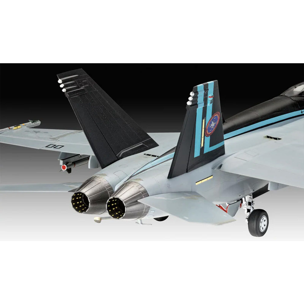 REVELL 1/48 MAVERICKS F-A-18E SUPER HORNET - TOP GUN