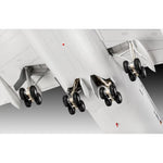 REVELL 1/144 BOEING 747-8 LUFTHANSA NEW LIVERY
