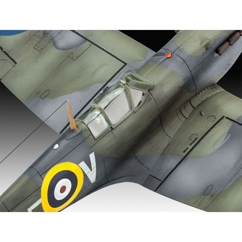 REVELL 1/72 SPITFIRE MK. IIA