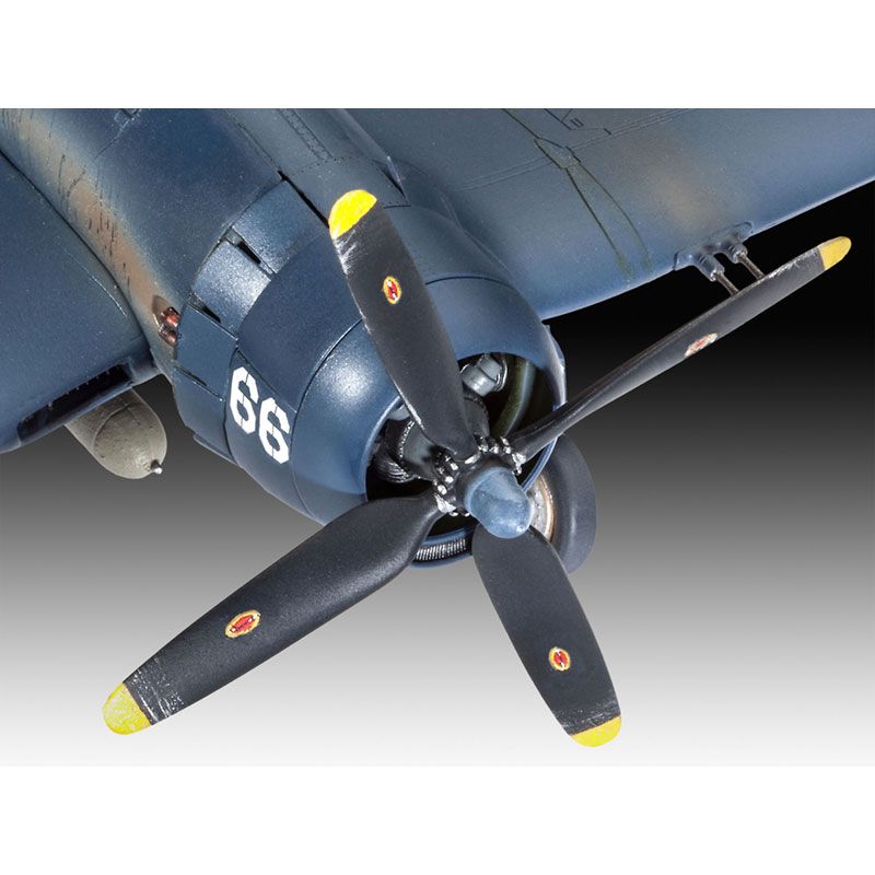 REVELL 1/72 F4U-4 CORSAIR