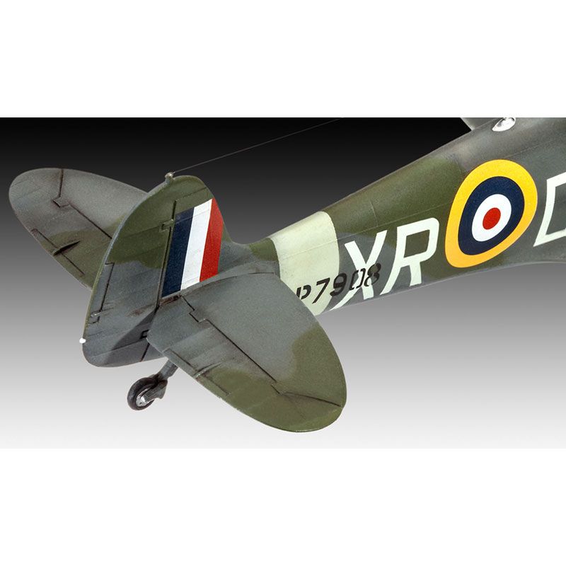 REVELL 1/48 SPITFIRE MK. II