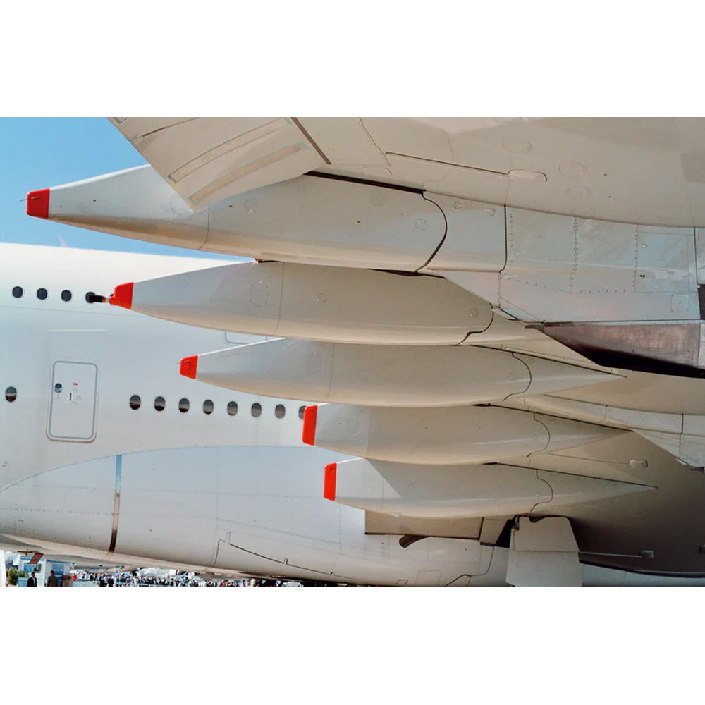 REVELL 1/144 AIRBUS A380 DESIGN NEW LIVERY FIRST FLIGHT