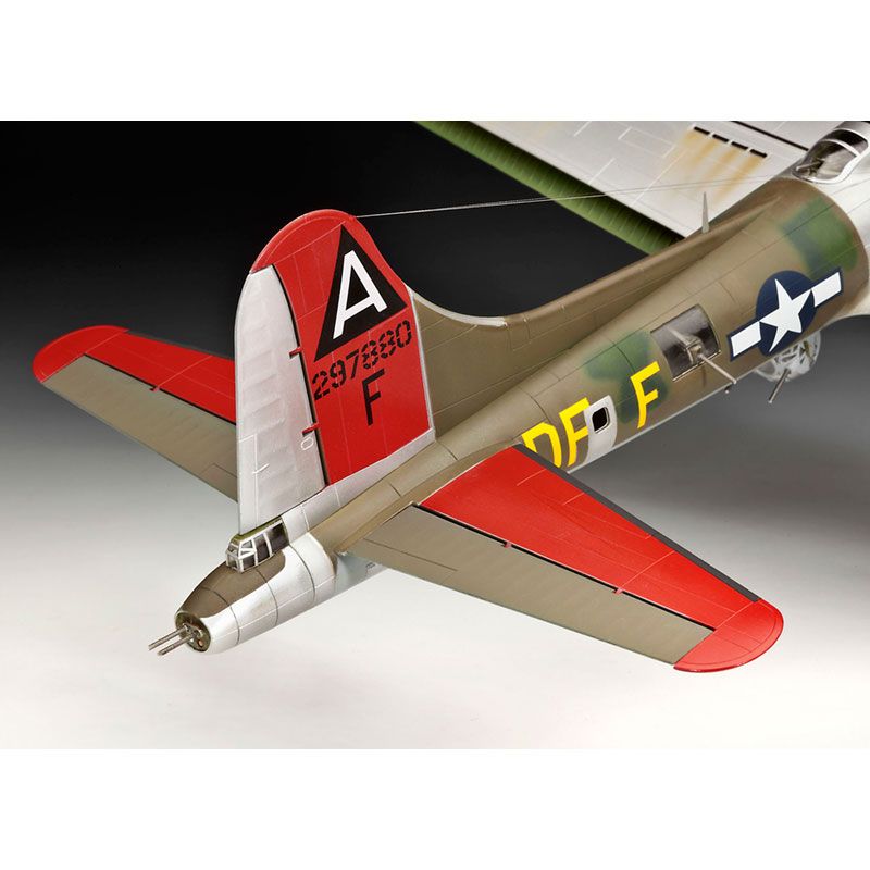 REVELL 1/72 B-17G FLYING FORTRESS