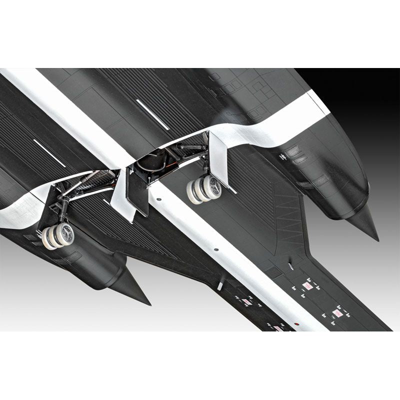 REVELL 1/48 LOCKHEED SR-71 A BLACKBIRD