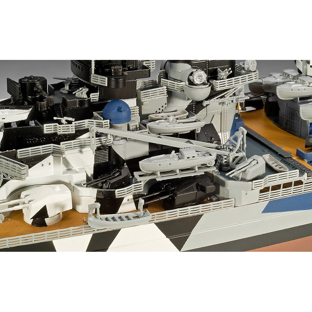 REVELL 1/350 GERMAN BATTLESHIP TIRPITZ