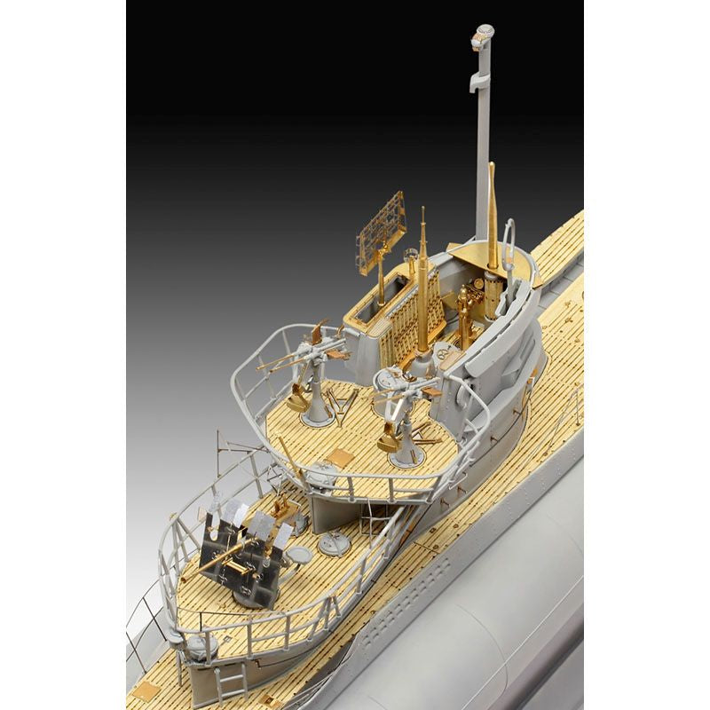 REVELL 1/72 GERMAN SUBMARINE TYPE VII C/41
