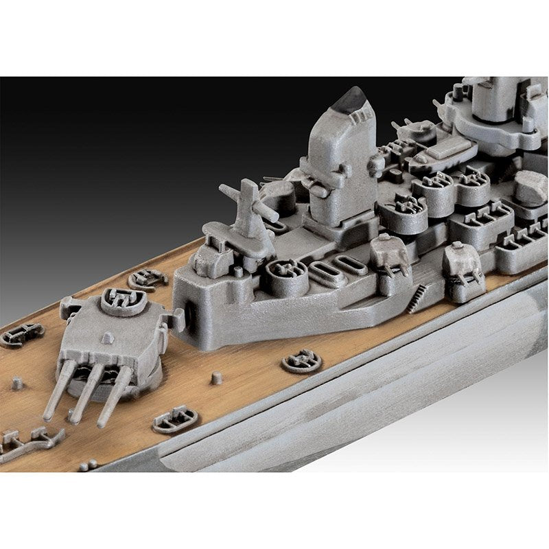 REVELL 1/1200 BATTLESHIP USS NEW JERSEY