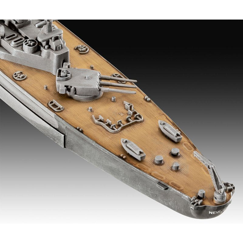 REVELL 1/1200 BATTLESHIP USS NEW JERSEY
