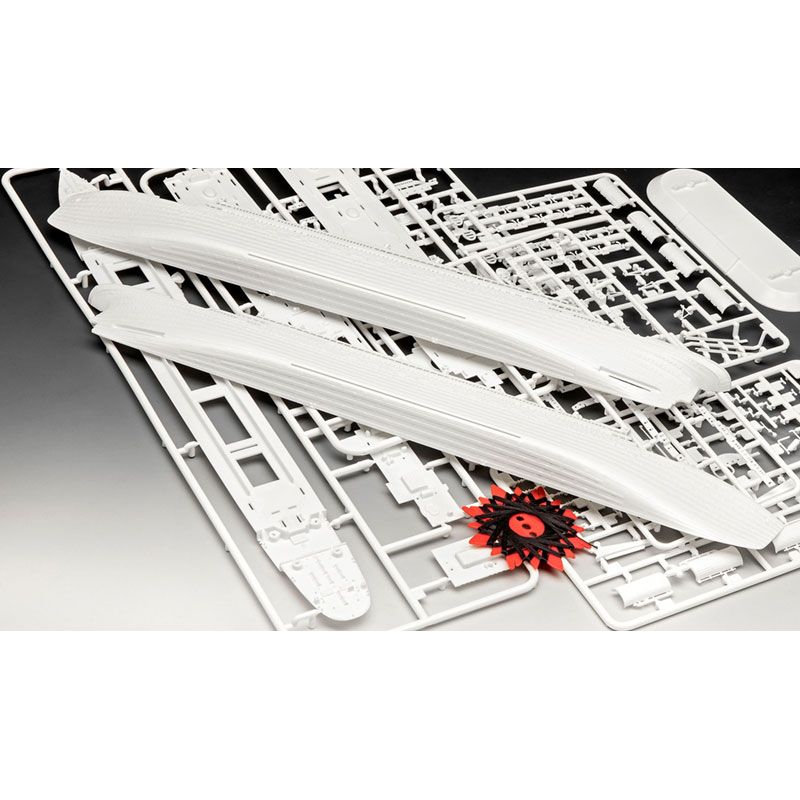 REVELL 1/700 RMS TITANIC