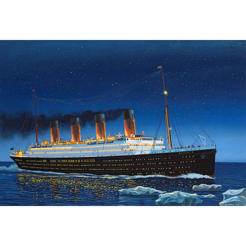 REVELL 1/700 RMS TITANIC