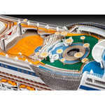 REVELL 1/400 CRUISER SHIP AIDA