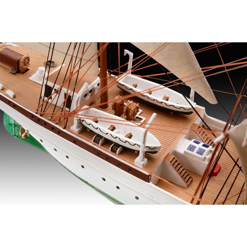 REVELL 1/350 GORCH FOCK