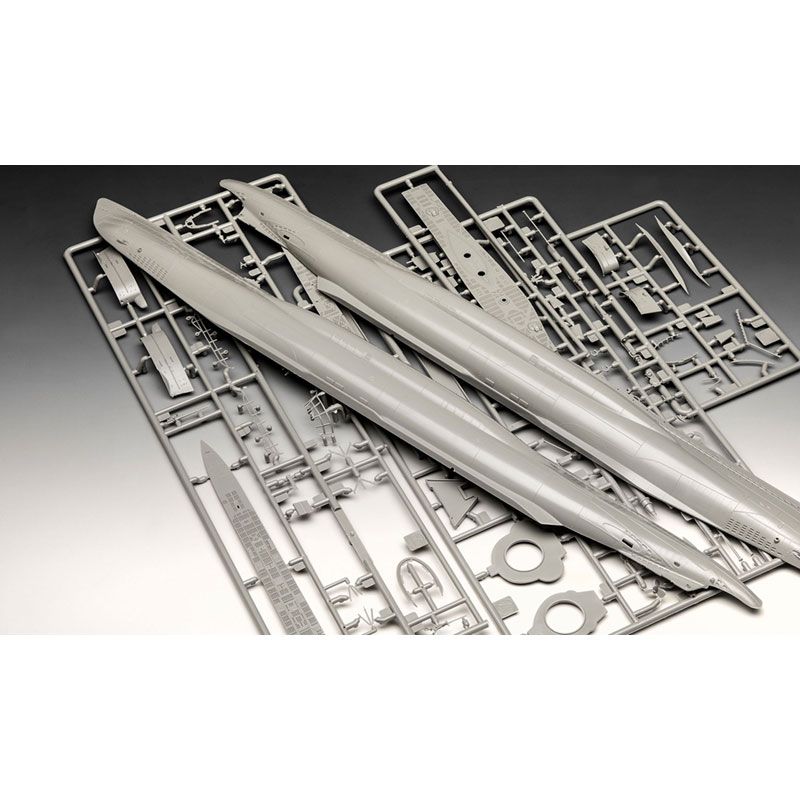 REVELL 1/144 THE BOOT COLLECTOR'S EDITION - 40TH ANNIVERSARY