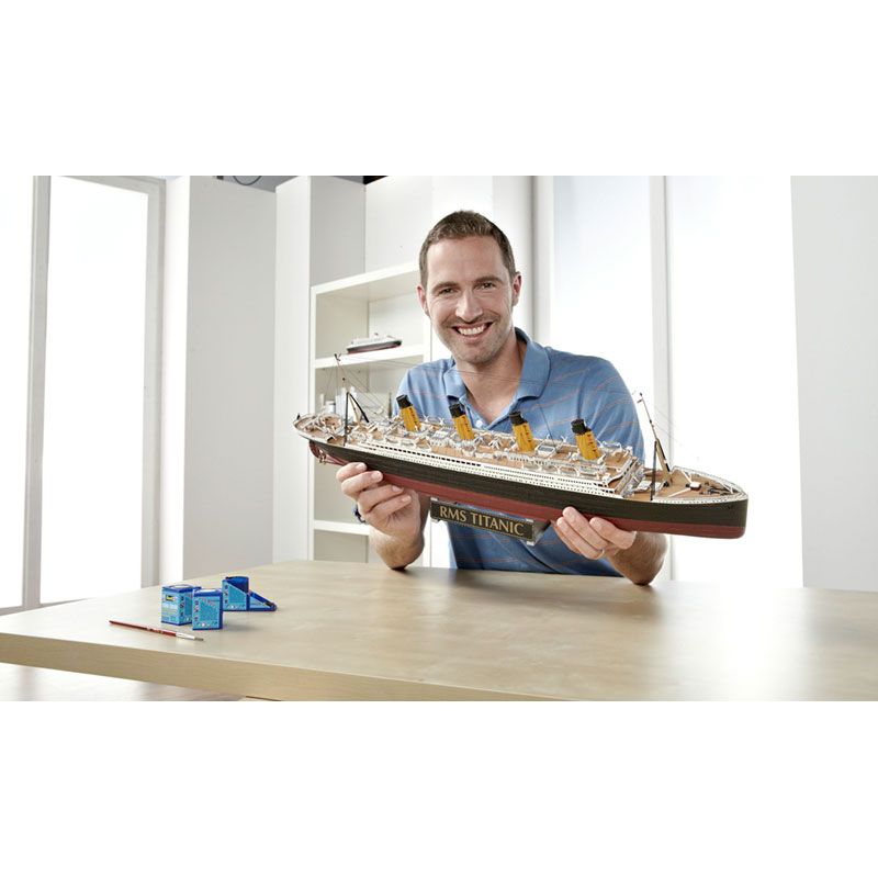 REVELL 1/400 GIFT SET 100 YEARS TITANIC