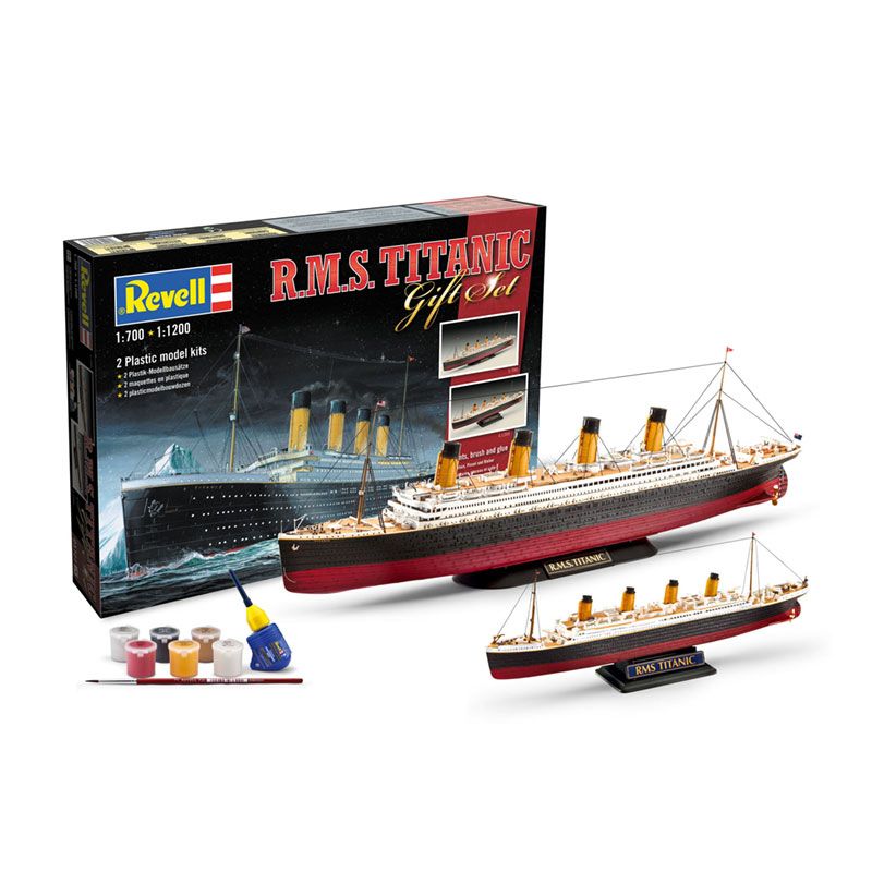 REVELL 1/700 GIFT SET RMS TITANIC TWIN SET