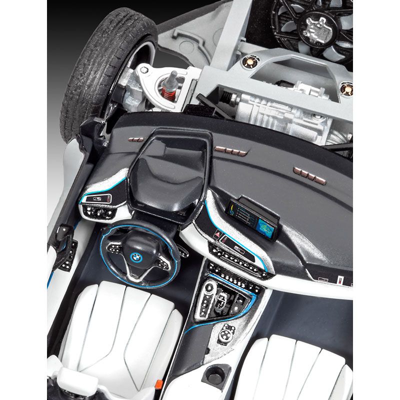 REVELL 1/24 BMW I8