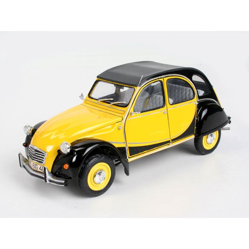 REVELL 1/24 CITROEN 2CV CHARLESTON