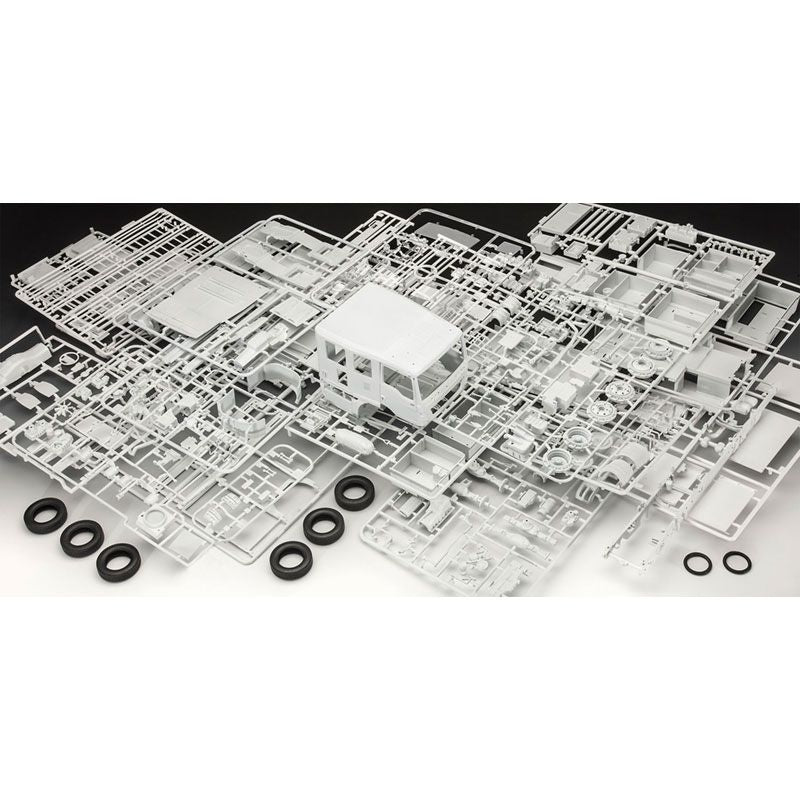 REVELL 1/24 MAN TGM - SCHLINGMANN HLF 20 VARUS 4X4
