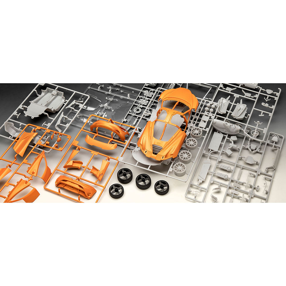 REVELL 1/24 MCLAREN 750S