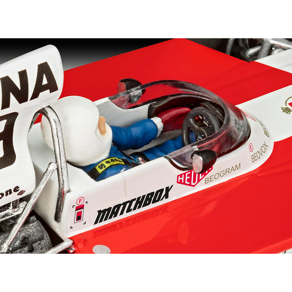 REVELL 1/32 SURTEES TS 16/03
