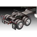 REVELL 1/32 TOUR TRUCK IRON MAIDEN