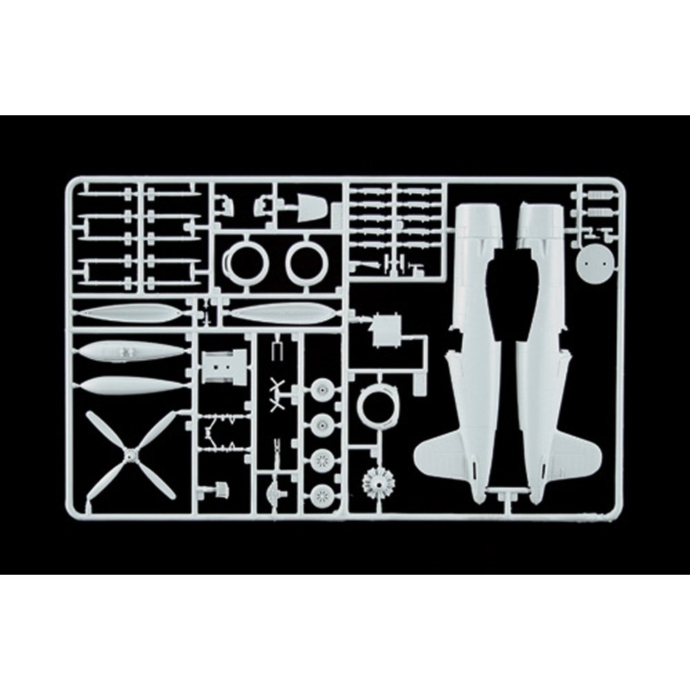 ITALERI 1/72 F4U-7 CORSAIR