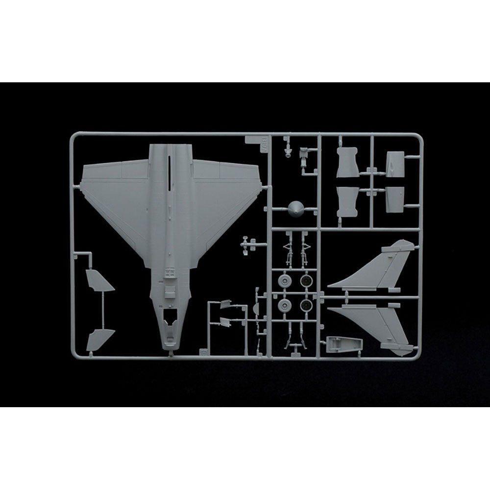 ITALERI 1/72 RAFALE M OPERATIONS EXTERIEURES 2011
