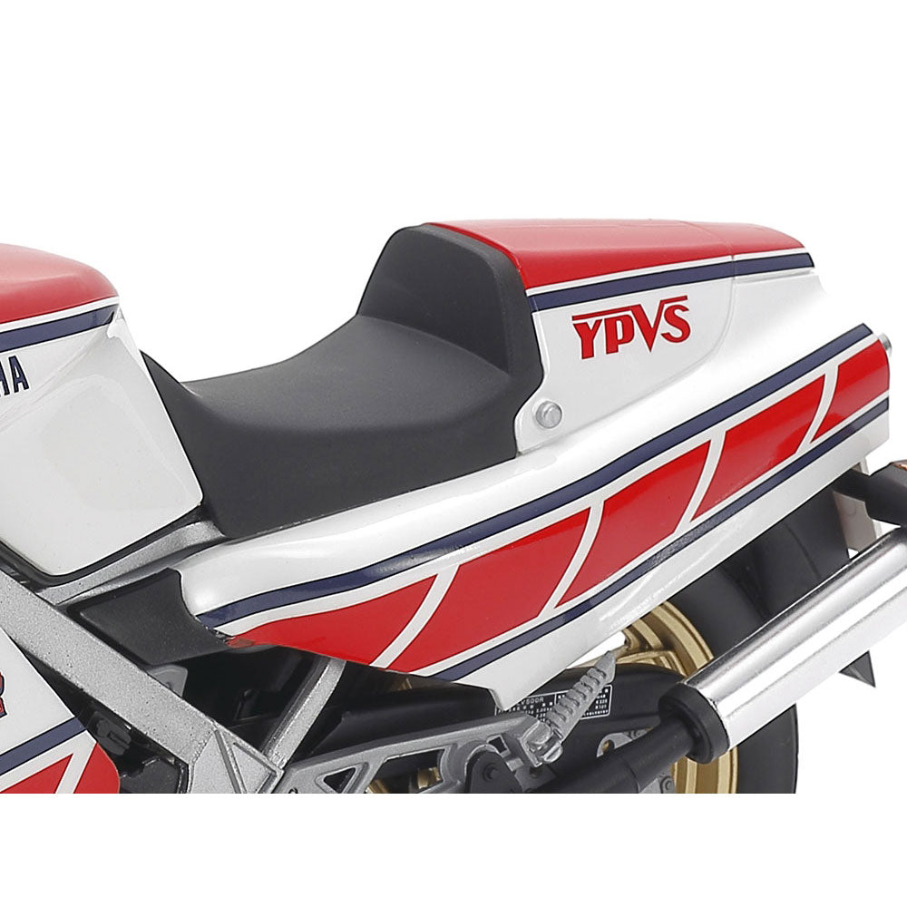 TAMIYA 1/12 YAMAHA RZV500R