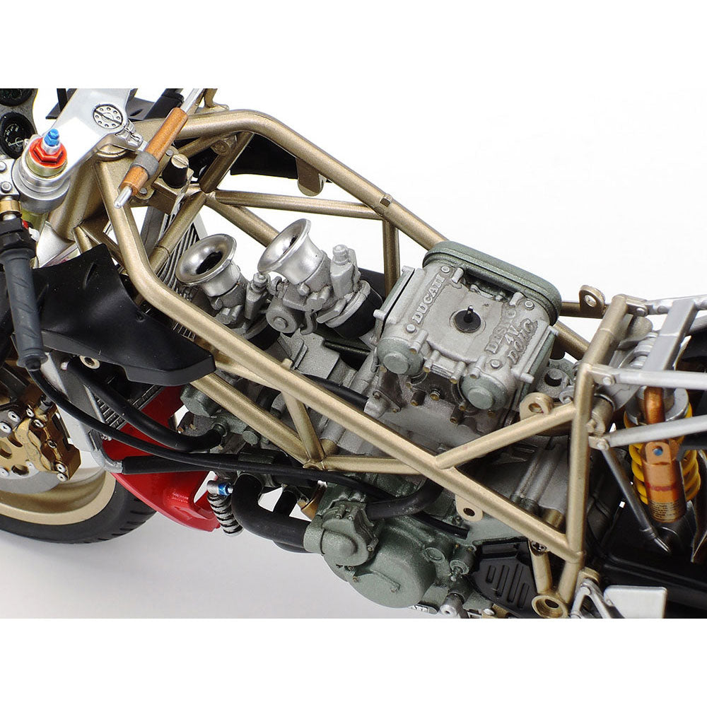 TAMIYA 1/12 DUCATI 916