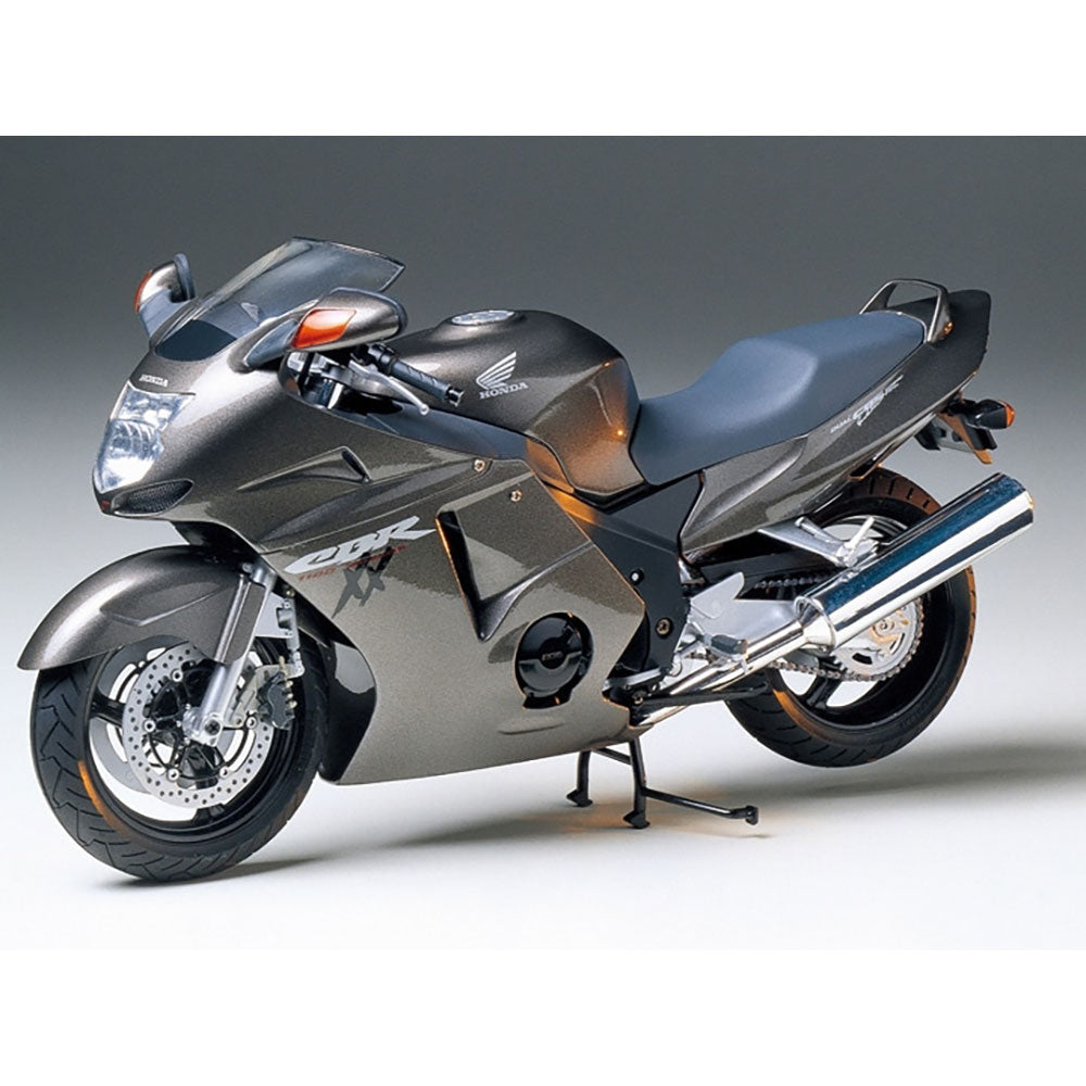 TAMIYA 1/12 HONDA CBR 1100XX SUPER BLACKBIRD