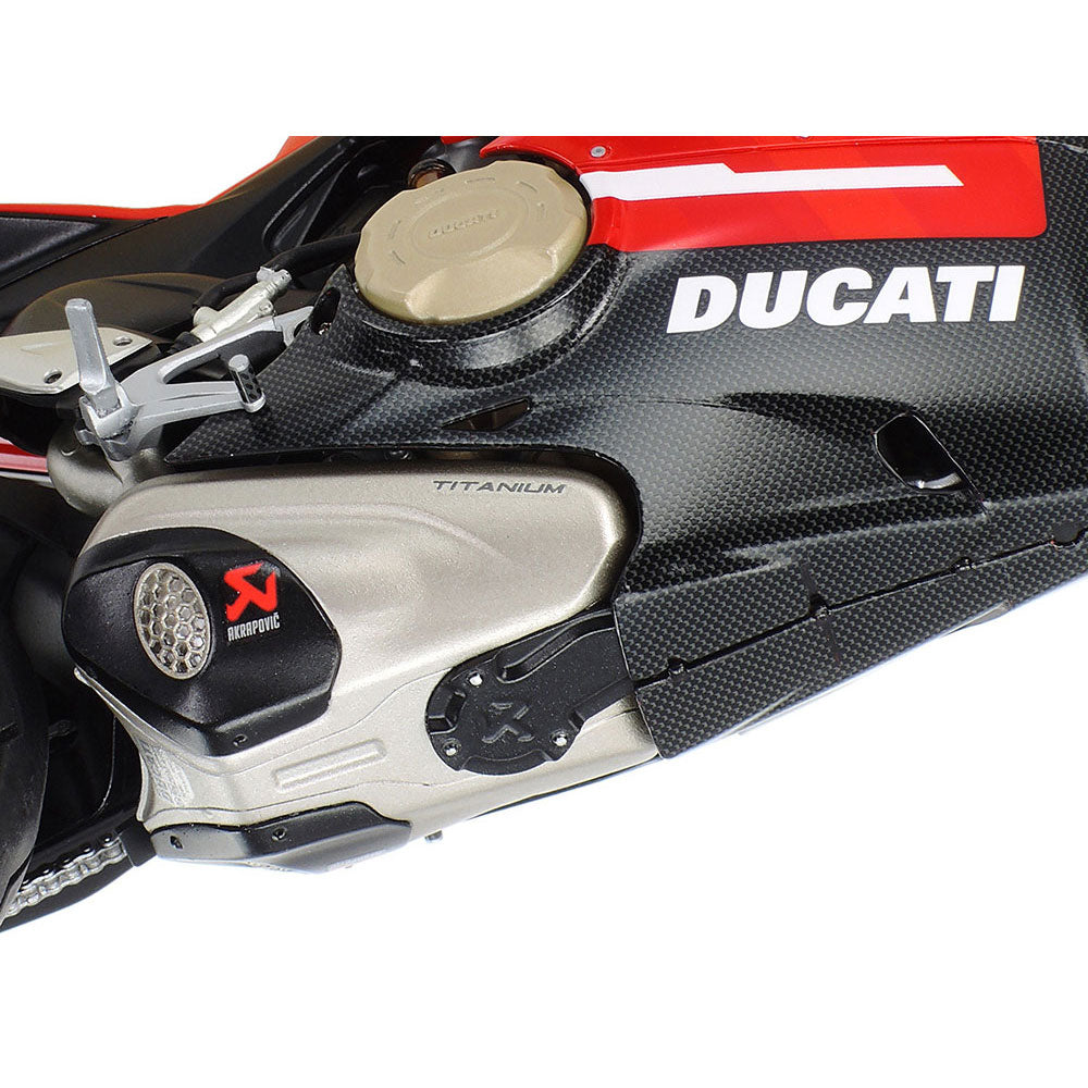 TAMIYA 1/12 DUCATI SUPERLEGGERA V4