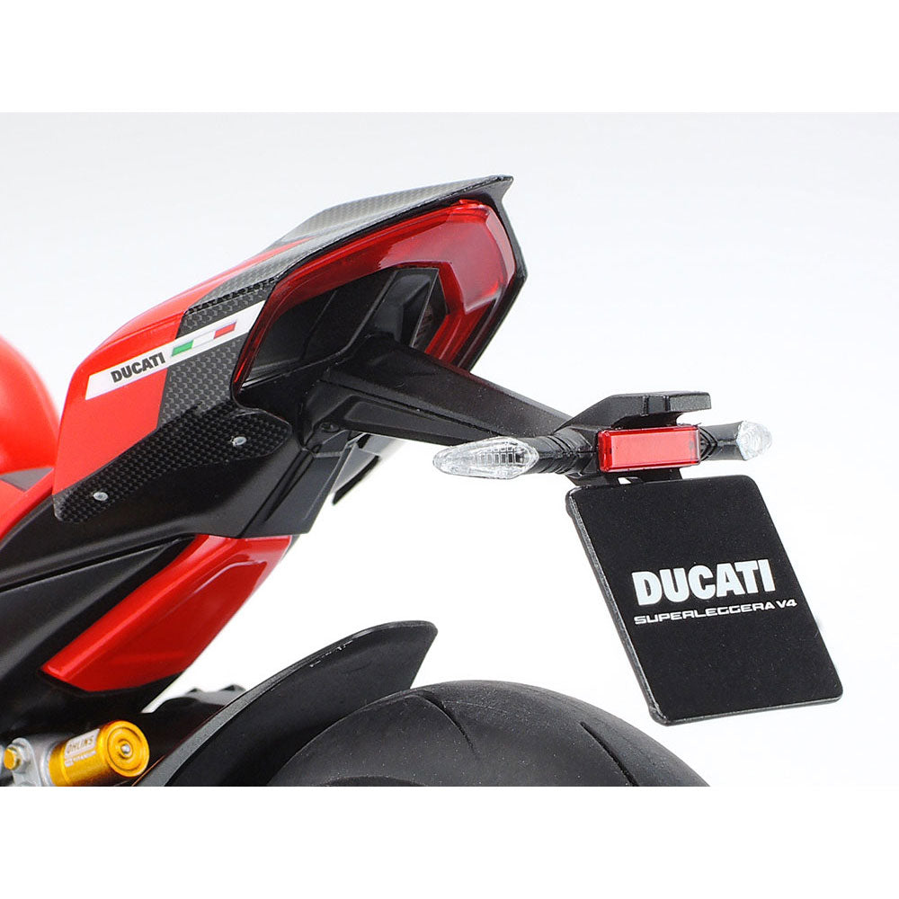 TAMIYA 1/12 DUCATI SUPERLEGGERA V4