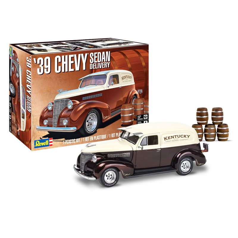 REVELL 1/24 1939 CHEVY SEDAN DELIVERY