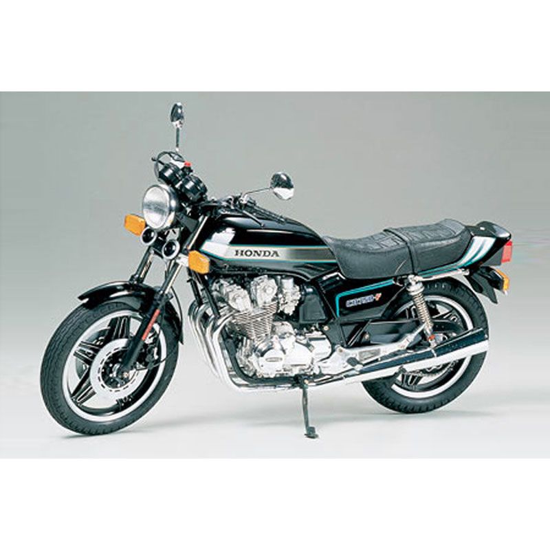 TAMIYA 1/6 HONDA CB750F