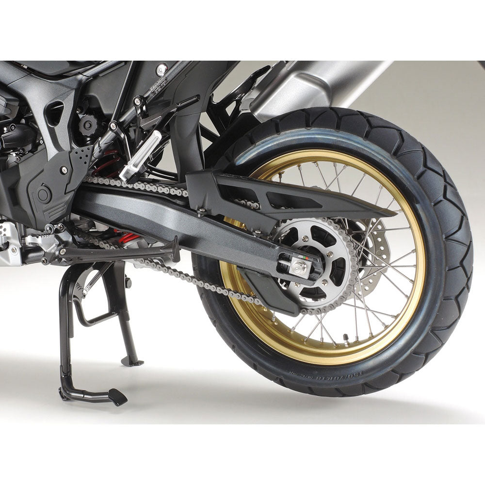 TAMIYA 1/6 HONDA CRF1000L AFRICA TWIN
