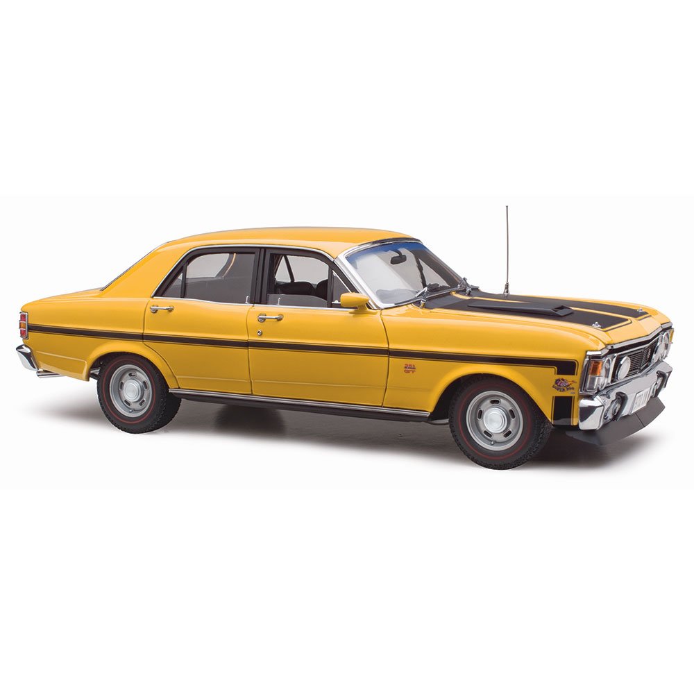 CLASSIC CARLECTABLES 1/18 FORD XW FALCON PHASE II GT-HO - SHELL YELLOW
