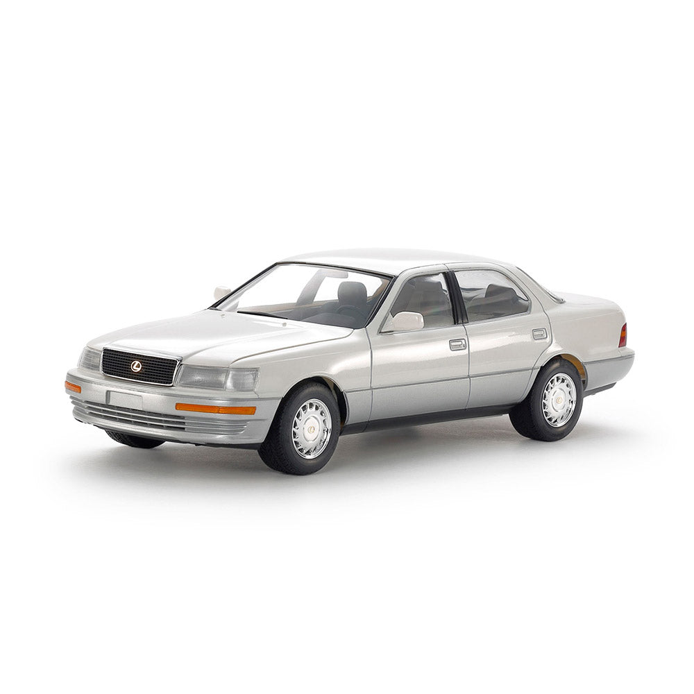 TAMIYA 1/24 LEXUS LS400 (UCF11L)
