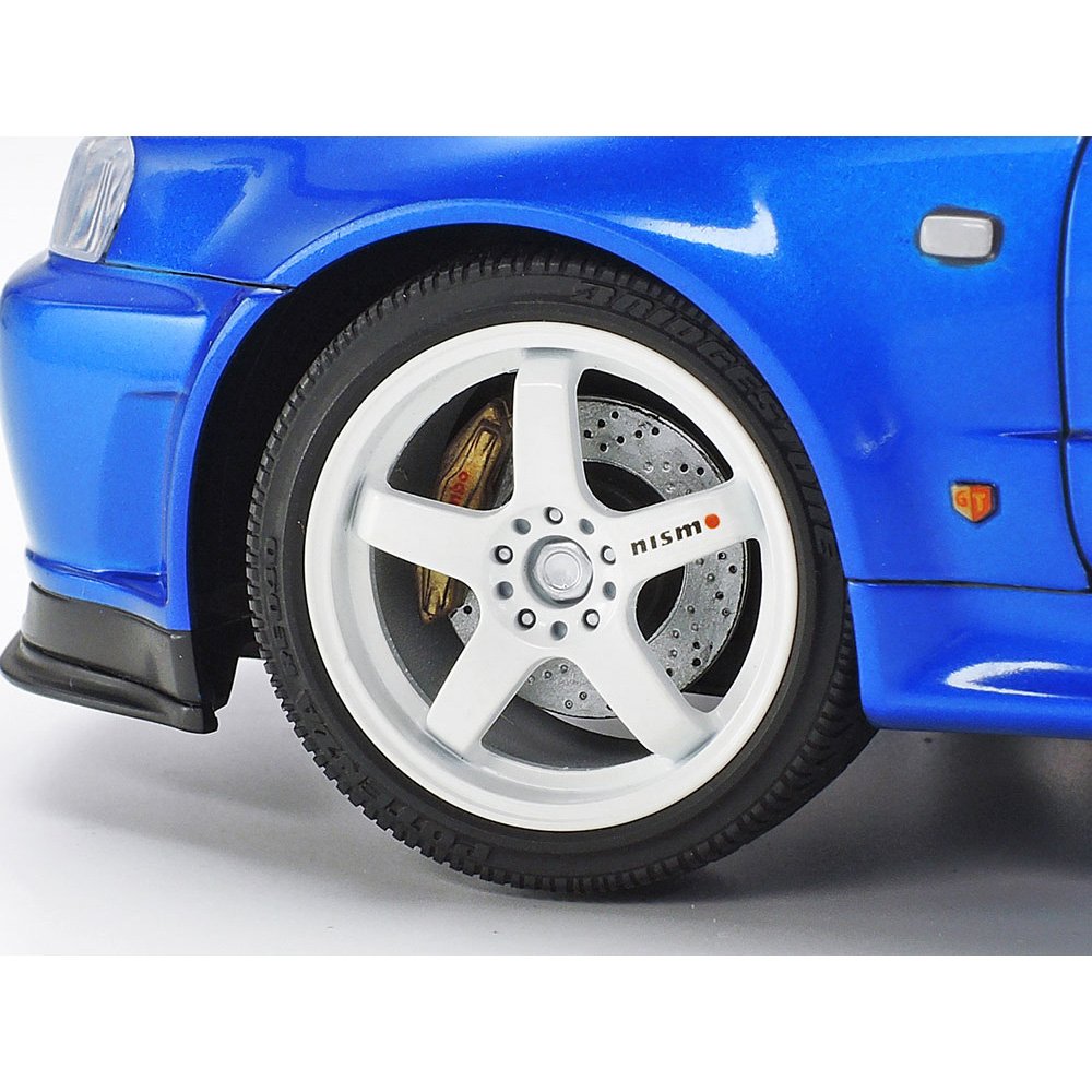 TAMIYA 1/24 2000 NISSAN SKYLINE GT-R V-SPEC II (R34)