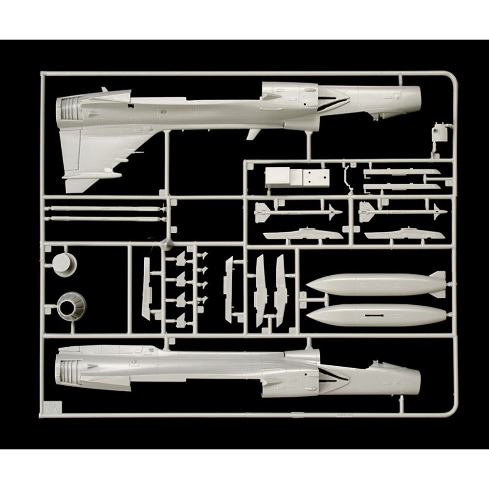 ITALERI 1/48 JAS 39 A GRIPEN